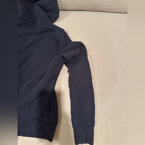 Hollister Women's Black Hoodie - Picture 15 of 16